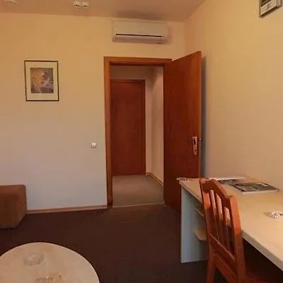U Fontana Hotell 3*
